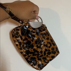 Cheetah print wristlet 👛